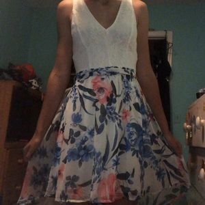 Soliéblu White Floral Dress